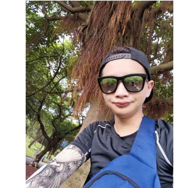 湖北35岁单身帅哥真诚找对象-乌海征婚相亲网