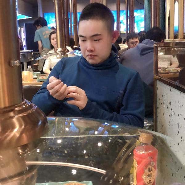 北京26岁单身帅哥真诚找对象-乌海征婚相亲网