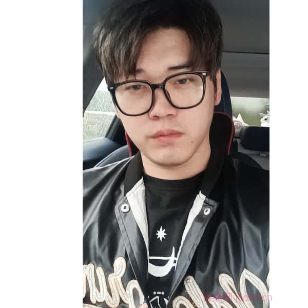 江苏27岁单身帅哥真诚找对象-乌海征婚相亲网