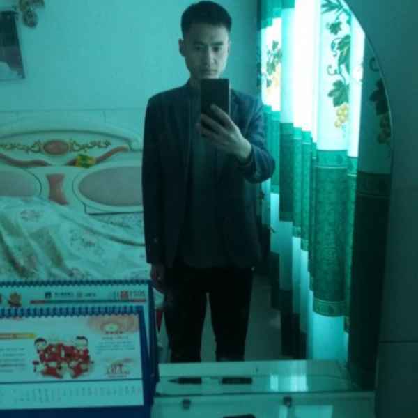 35岁岁四川单身帅哥 - 乌海吉缘网