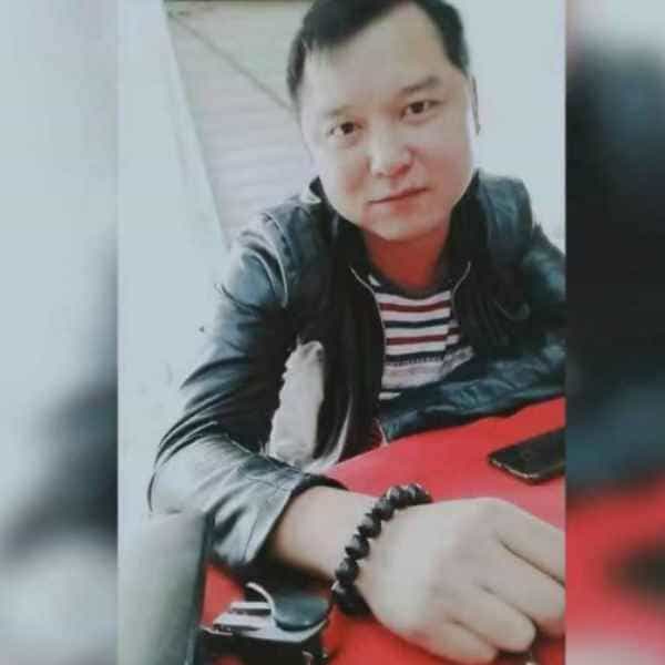 40岁岁湖南单身帅哥 - 乌海吉缘网