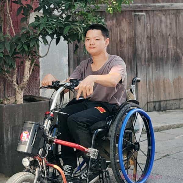 33岁岁湖北单身帅哥 - 乌海吉缘网